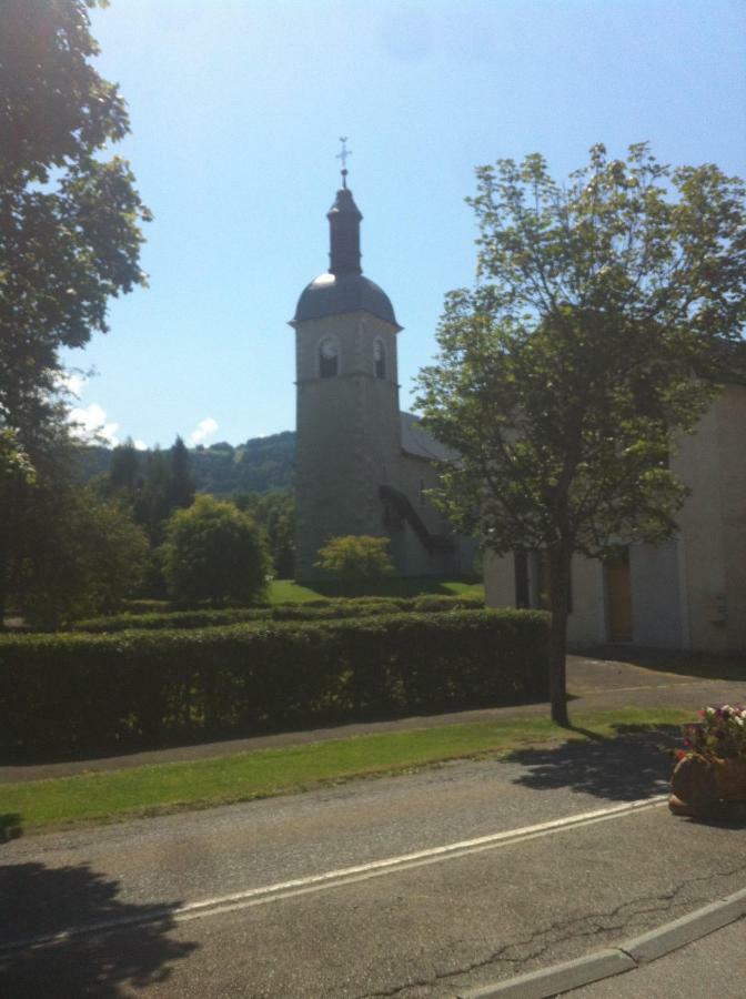 Thollon-les-Memises Chez Julie Bed & Breakfast エクステリア 写真